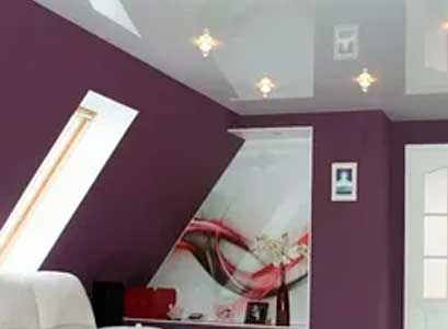 Натяжной потолок на мансарде